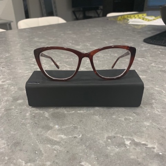 Vera Wang Cat Eyeglasses - Picture 1 of 7